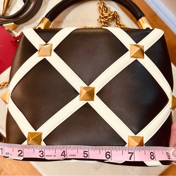 Valentino Garavani Small Roman Stud Lambskin Quilted Bag NWT PAID FULL $3550 - Picture 4 of 14